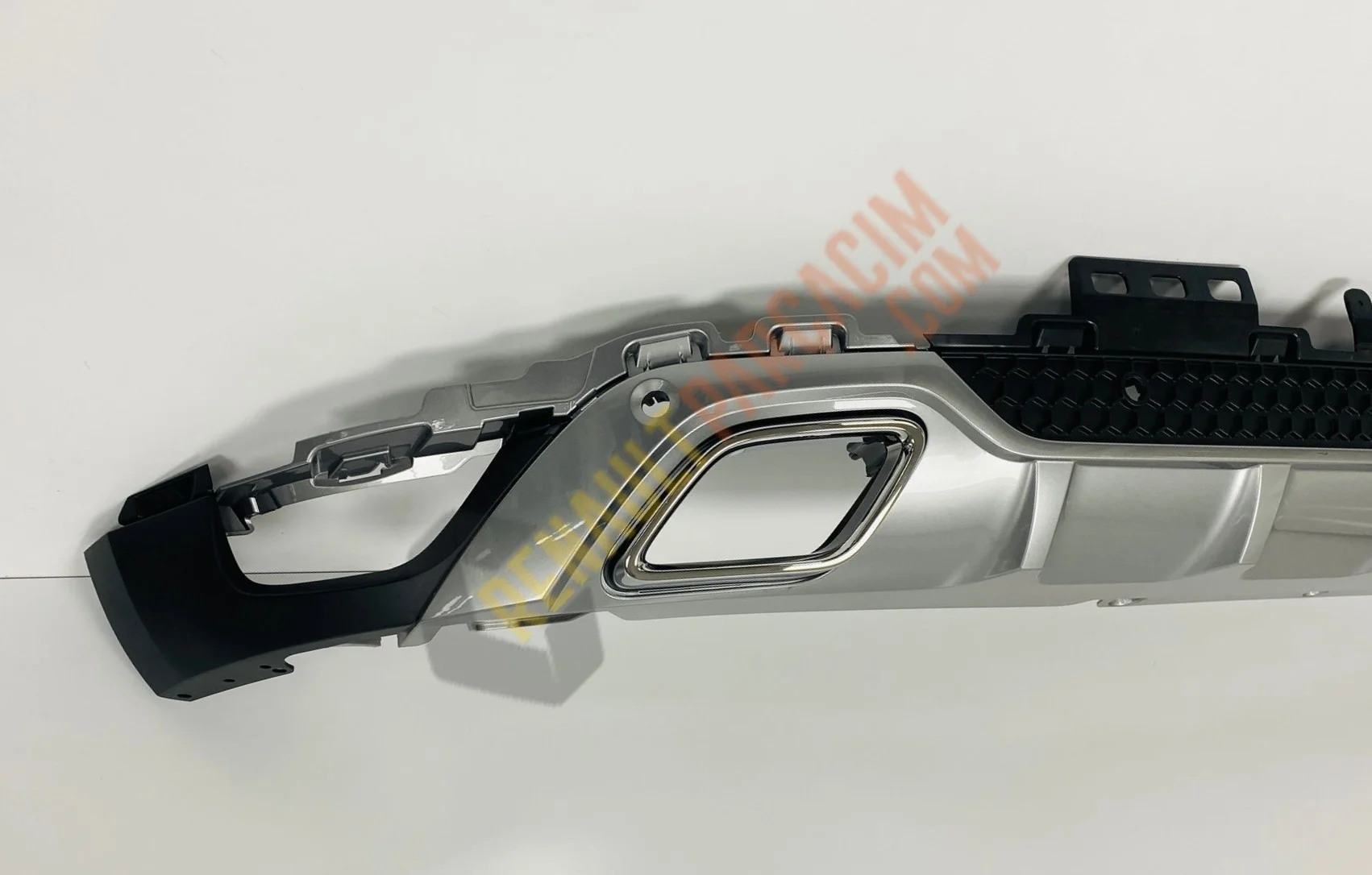 Megane 4 Gt Arka Difüzör Dolu 850B25986R