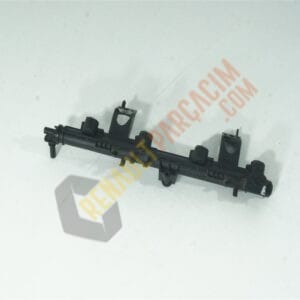 Clio 3 Modüs 1.2 D4F Enjektör Tevzi Borusu 8200367230