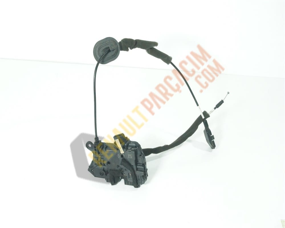 Zoe Sağ Arka Kapı Kilidi 825029017R