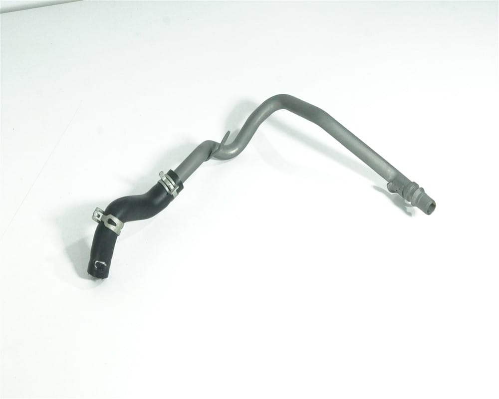 Trafic 3 Radyatör Hortumu 1.6 Dci 140555811R