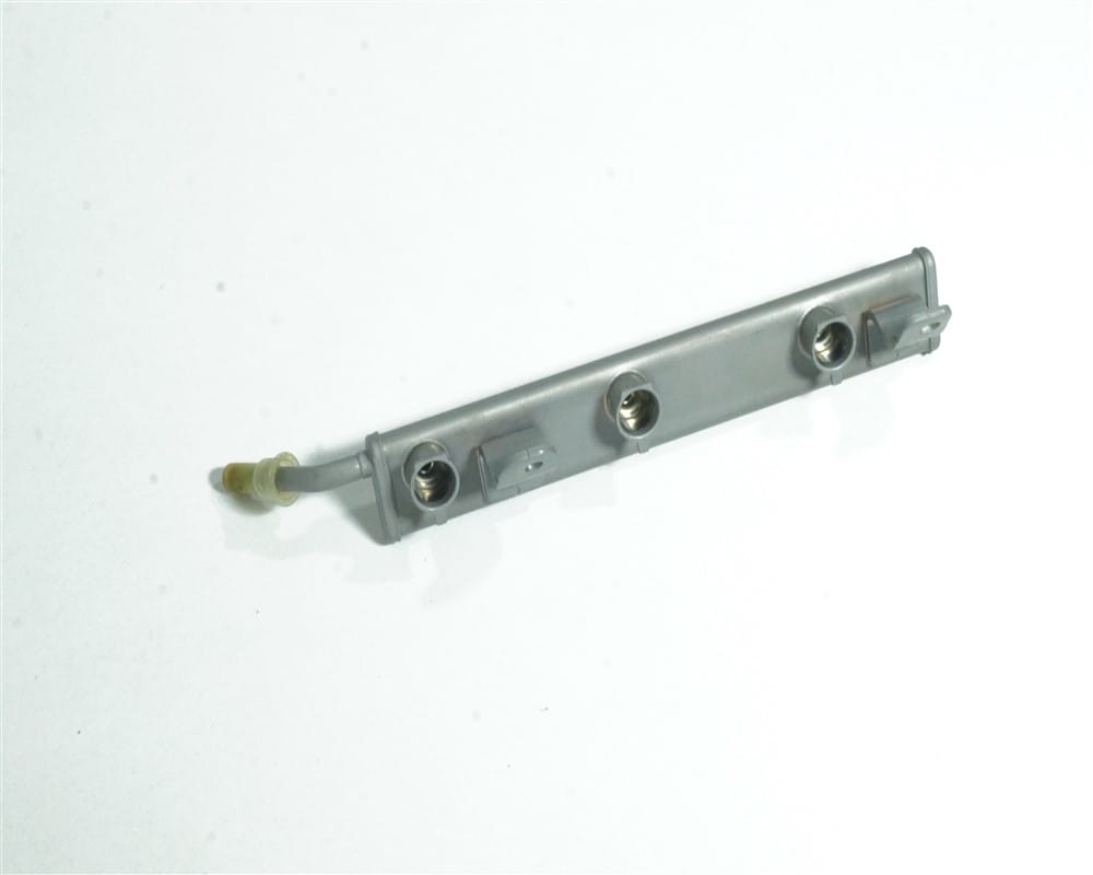 Clio Symbol Sandero Logan 1.0 Benzinli Enjektör Rampası 175204033R