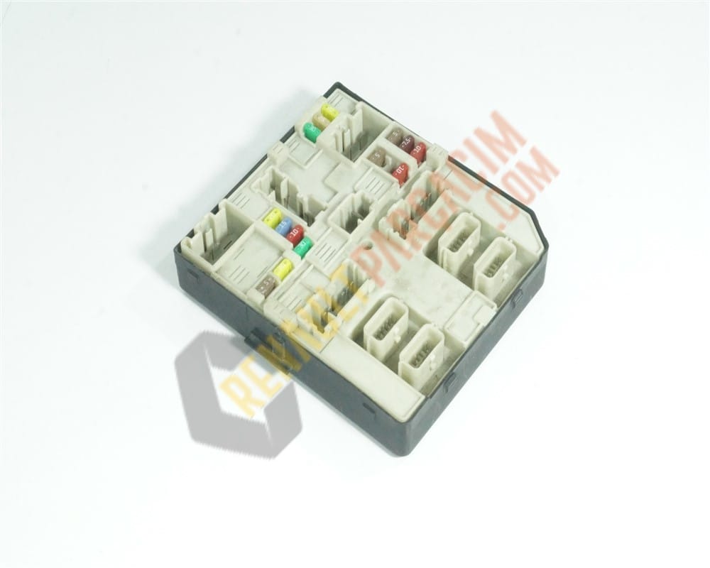 Master 3 Elektronik Beyin Sigorta Upc Kutusu 284B66852R