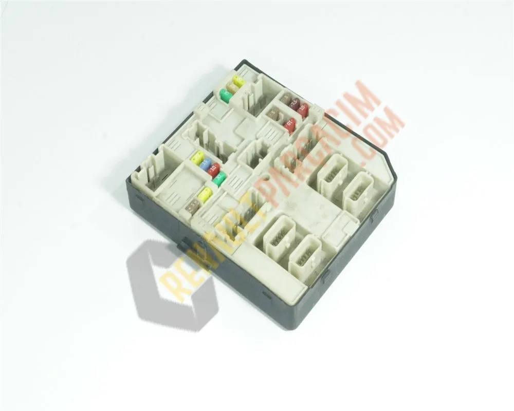 Master 3 Elektronik Beyin Sigorta Upc Kutusu 284B66852R