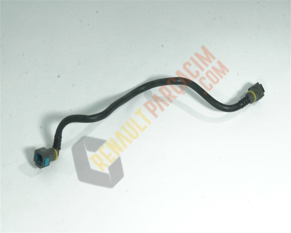 Megane 3 Fluence 1.5 Dci 110 Bg Mazot Hortumu 8200826116