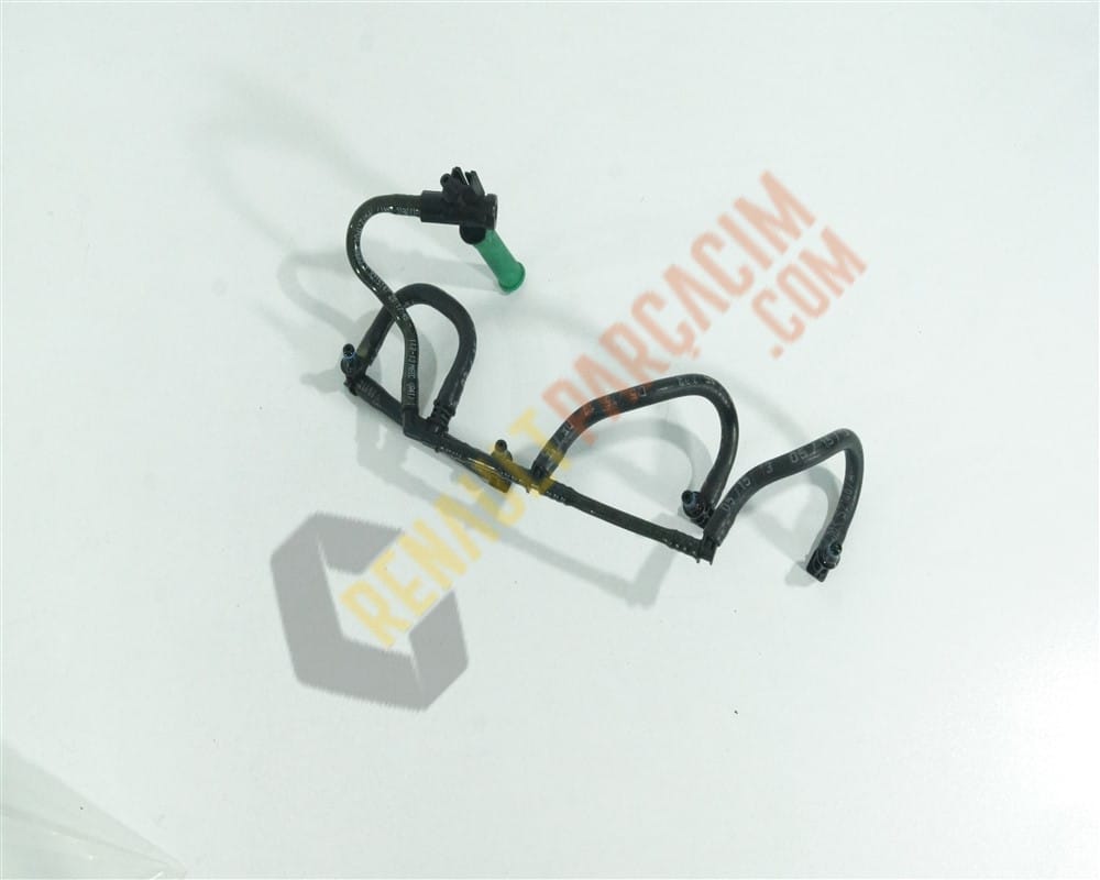 Clio 4 Logan 2 Dokker Enjektör Geri Dönüş Hortumu 166714217R