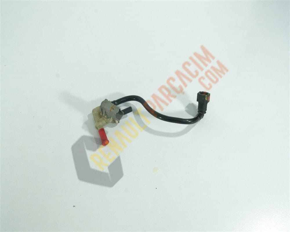 Megane 3 Scenic 3 1.9 Dci Yakıt Borusu Sensörlü 8200891122