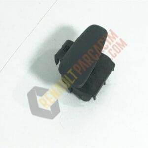 Clio 4 Torpido Kapağı Kilit Mandalı 681089881R