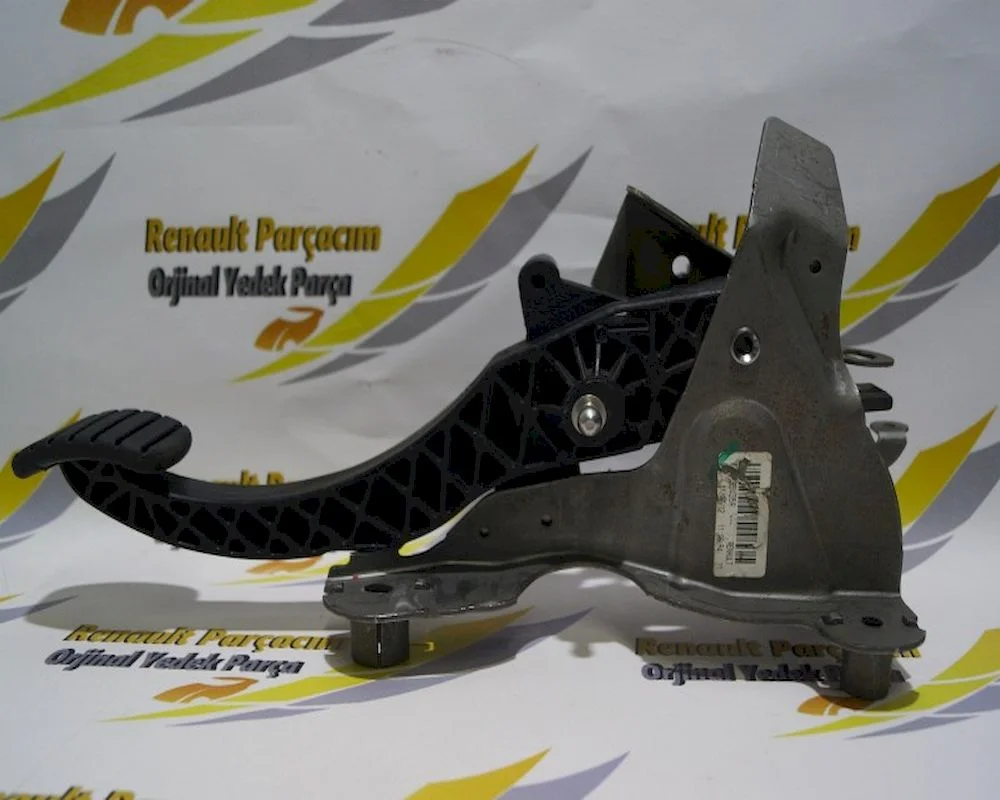Megane 3 Debriyaj Pedalı 465035465R