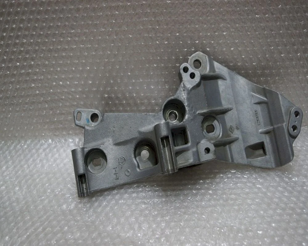 Megane 2 Dokker Duster Clio 2 K4M Alternatör Sportu 8200473400