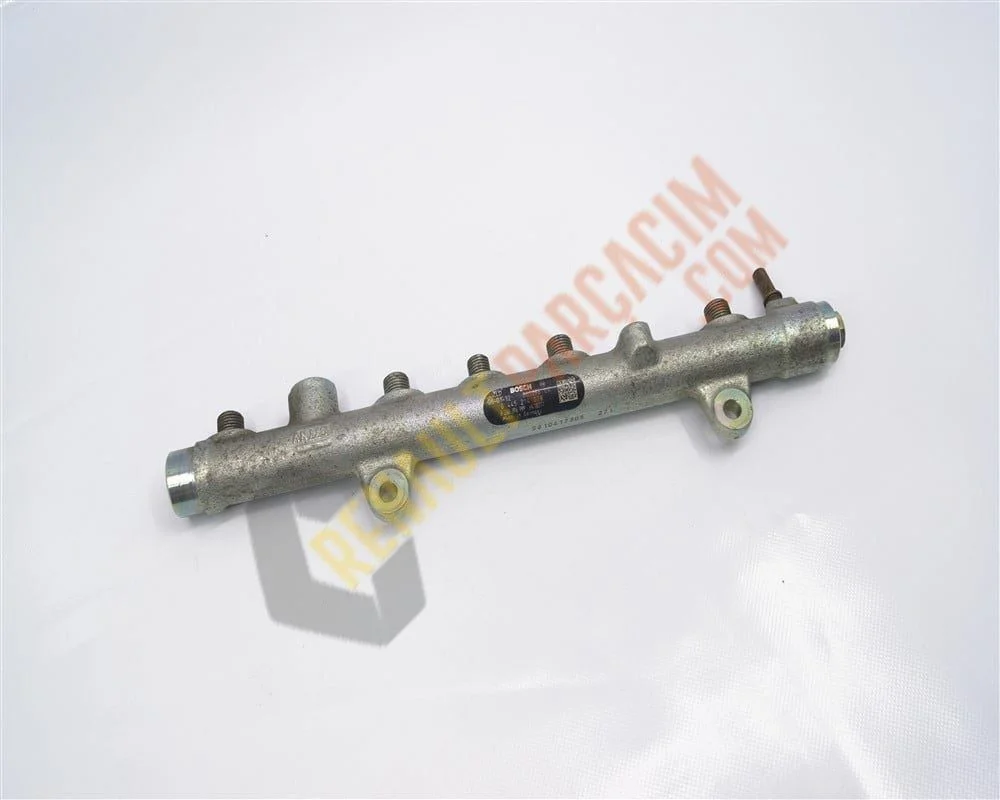 Megane 3 Scenic 3 F9Q 1.9 Yakıt Rampası 8200620689