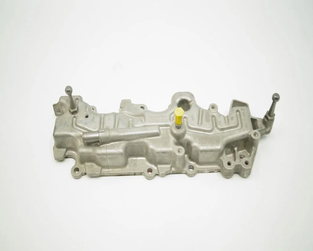 Megane 2 2.0 F4R Külbütör Kapağı 8200761805