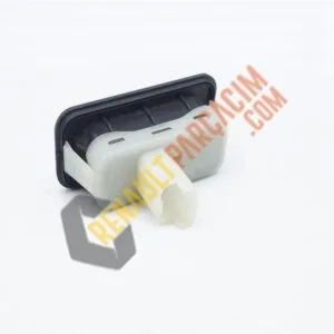 Clio 3 Bagaj Açma Düğmesi 8200385515