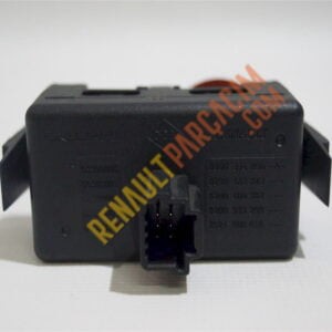 Clio 3 Modüs 4lü Flaşör Düğmesi 8200214896