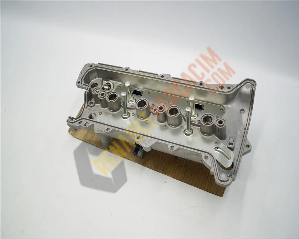 Clio 4 Külbütör Silindir Kapağı 1.2 Tce H5F 132648303R