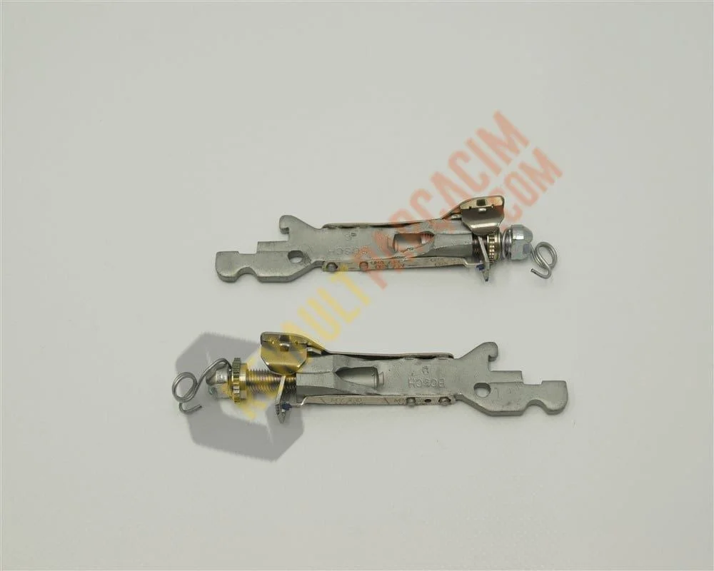 Clio 4 Sandero Symbol Arka Balata Gergi Takımı 6001551408