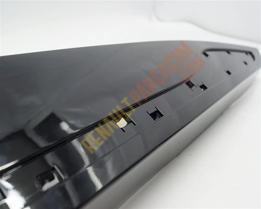 Clio 4 Sol Arka Kapı Bandı 828773449R 828772096R