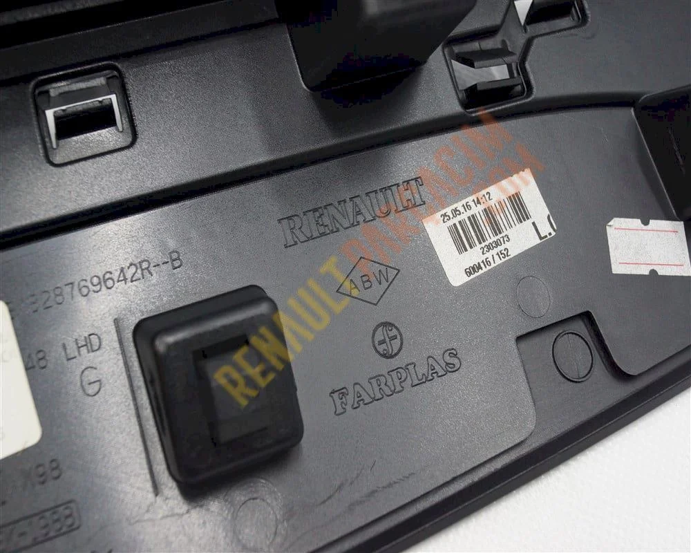 Clio 4 Sol Arka Kapı Bandı 828773449R 828772096R