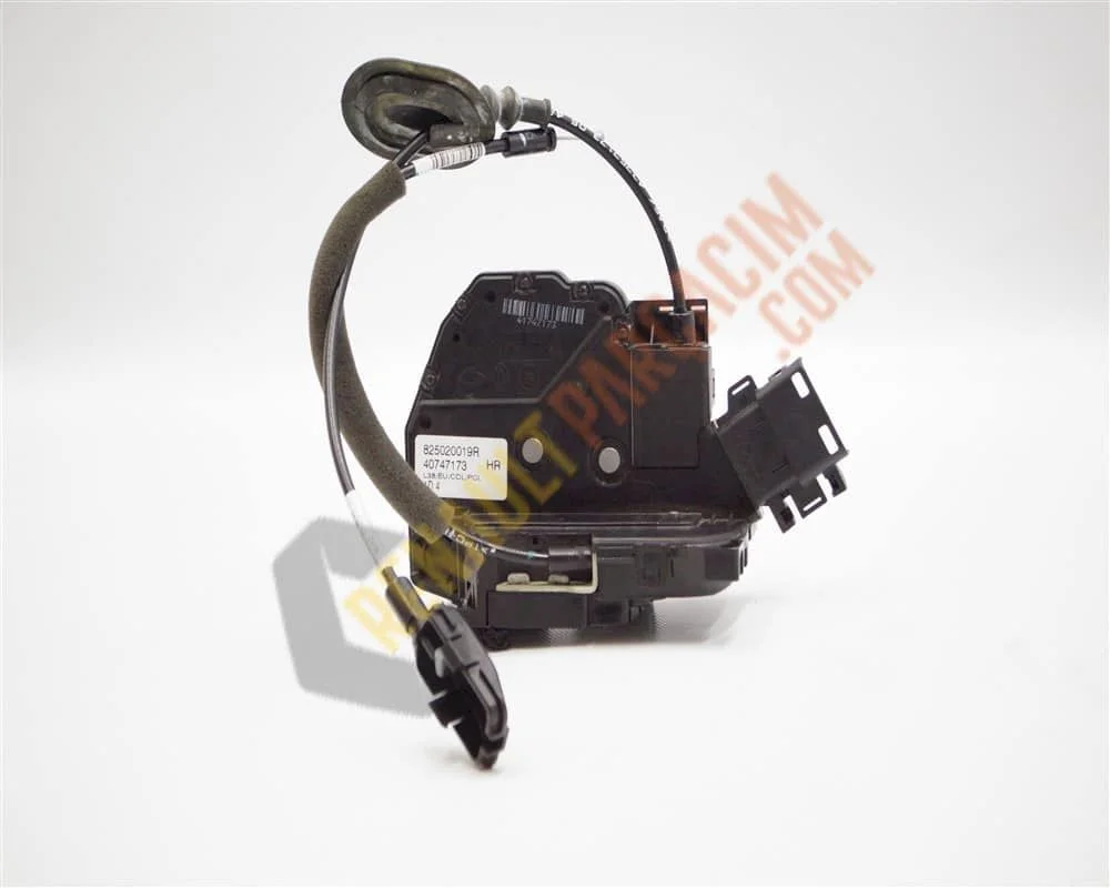 Fluence Sol Arka Kapı Kilidi 825030019R