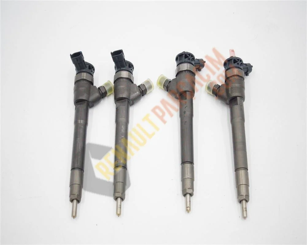 Mercedes C200D Enjektör 1.6 BlueTech A6220700087