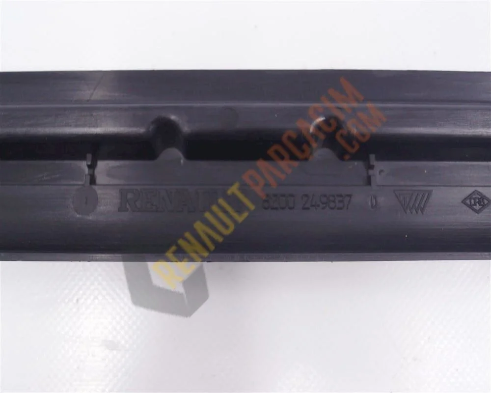 Modüs Radyatör Üst Davlumbazı 8200249837