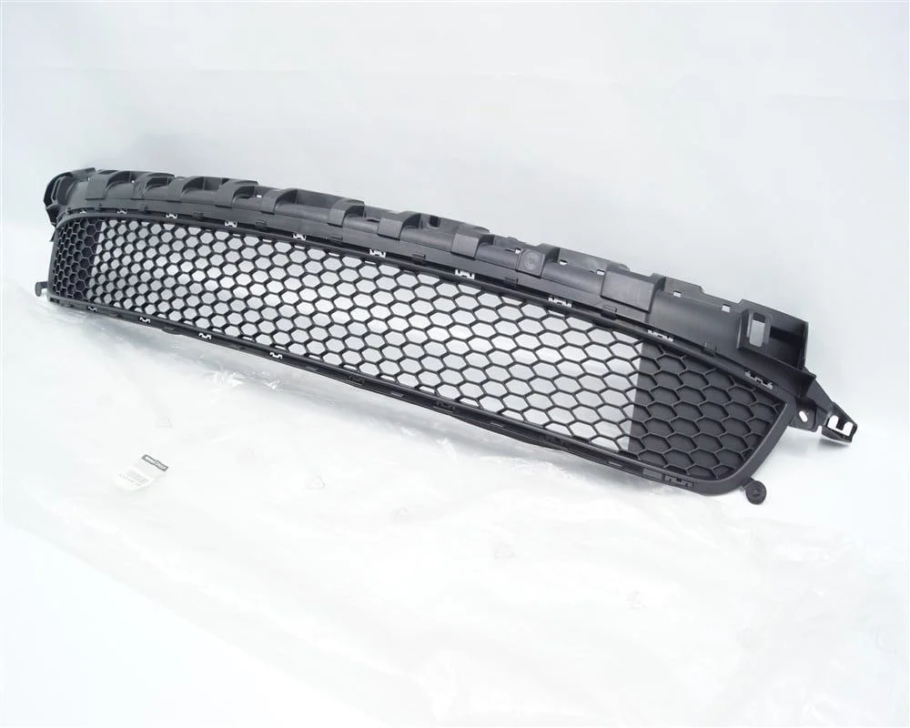 Trafic 3 Ön Tampon Alt Izgara 622544919R